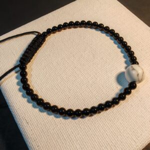 pulsera de howlita y obsidiana natural