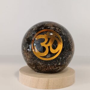 esfera organita turmalina om